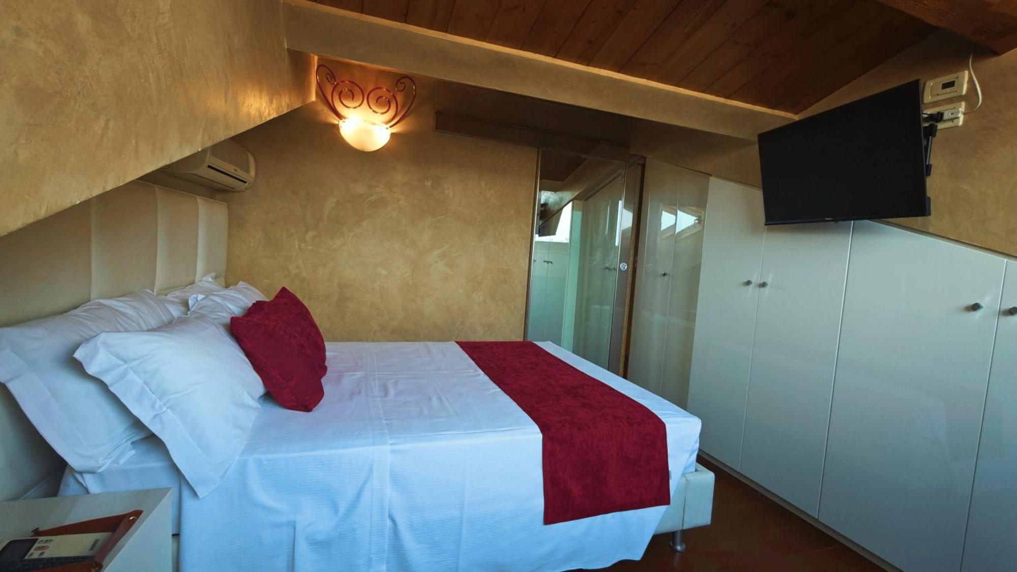 Opera Luxury Apartment Verona Dış mekan fotoğraf